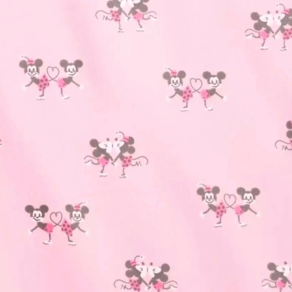 Mickey and Minnie Mouse Sleep Set for Adults‎ by Munki Munki - Picture 5 of 5
